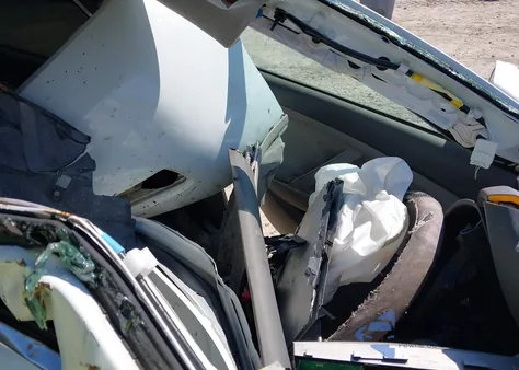 2009 Toyota Camry Le from USA, damaged, VIN 4T4BE46KX9R079372